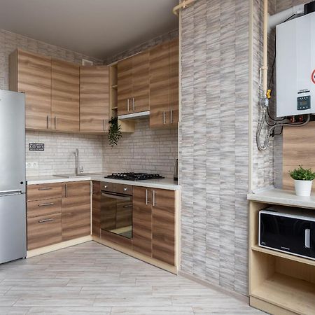 069 Apartment Near Airport In A New Building 基輔 外观 照片