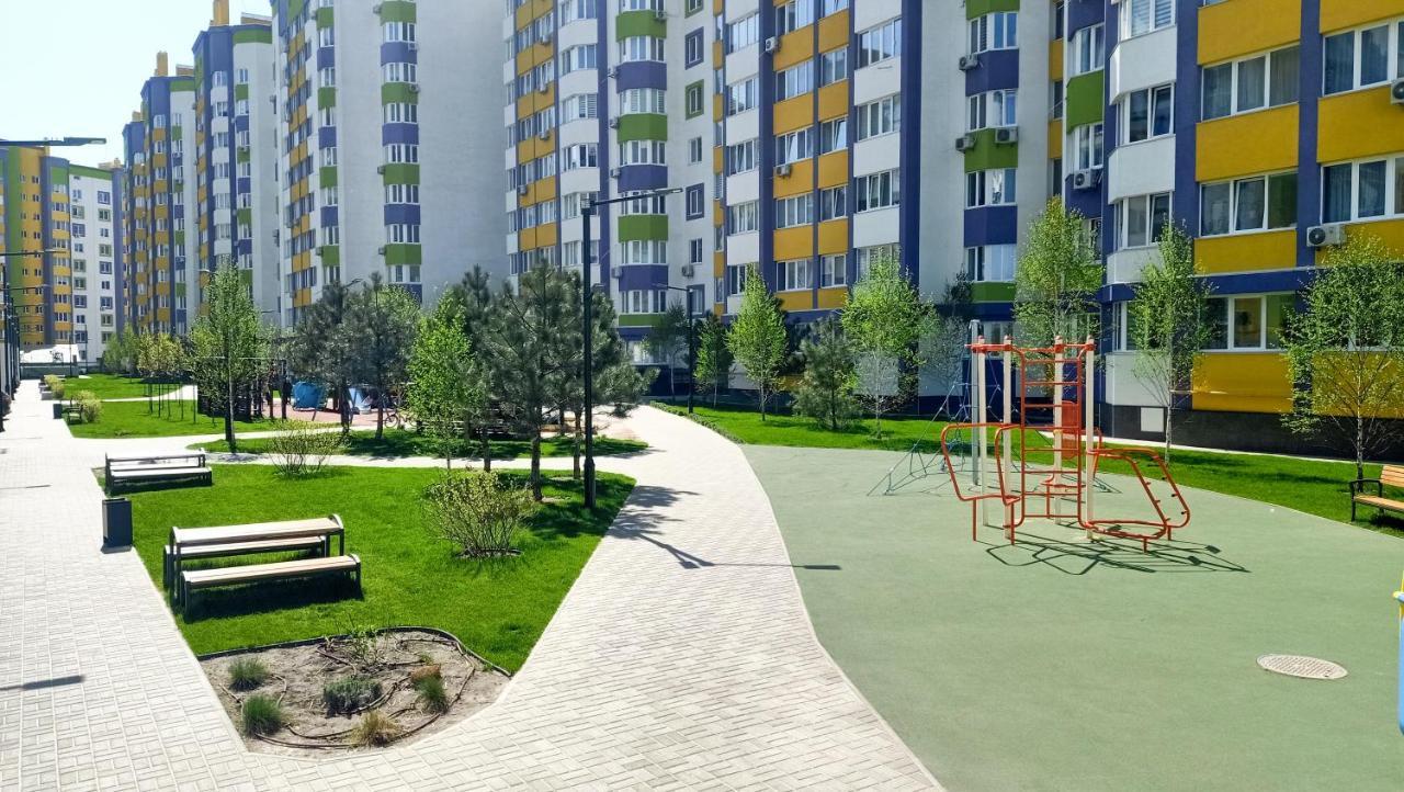 069 Apartment Near Airport In A New Building 基輔 外观 照片