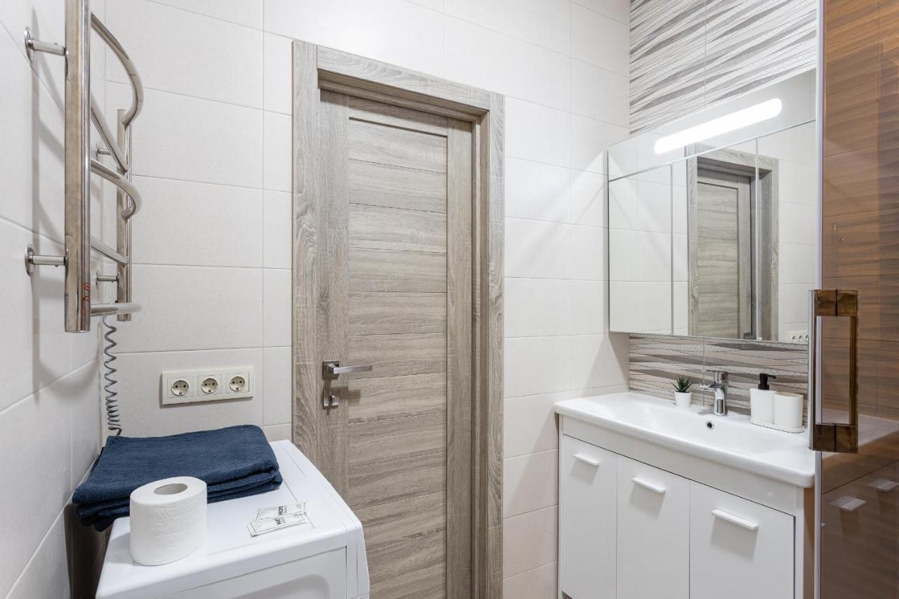 069 Apartment Near Airport In A New Building 基輔 外观 照片