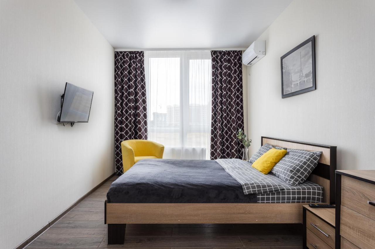 069 Apartment Near Airport In A New Building 基輔 外观 照片